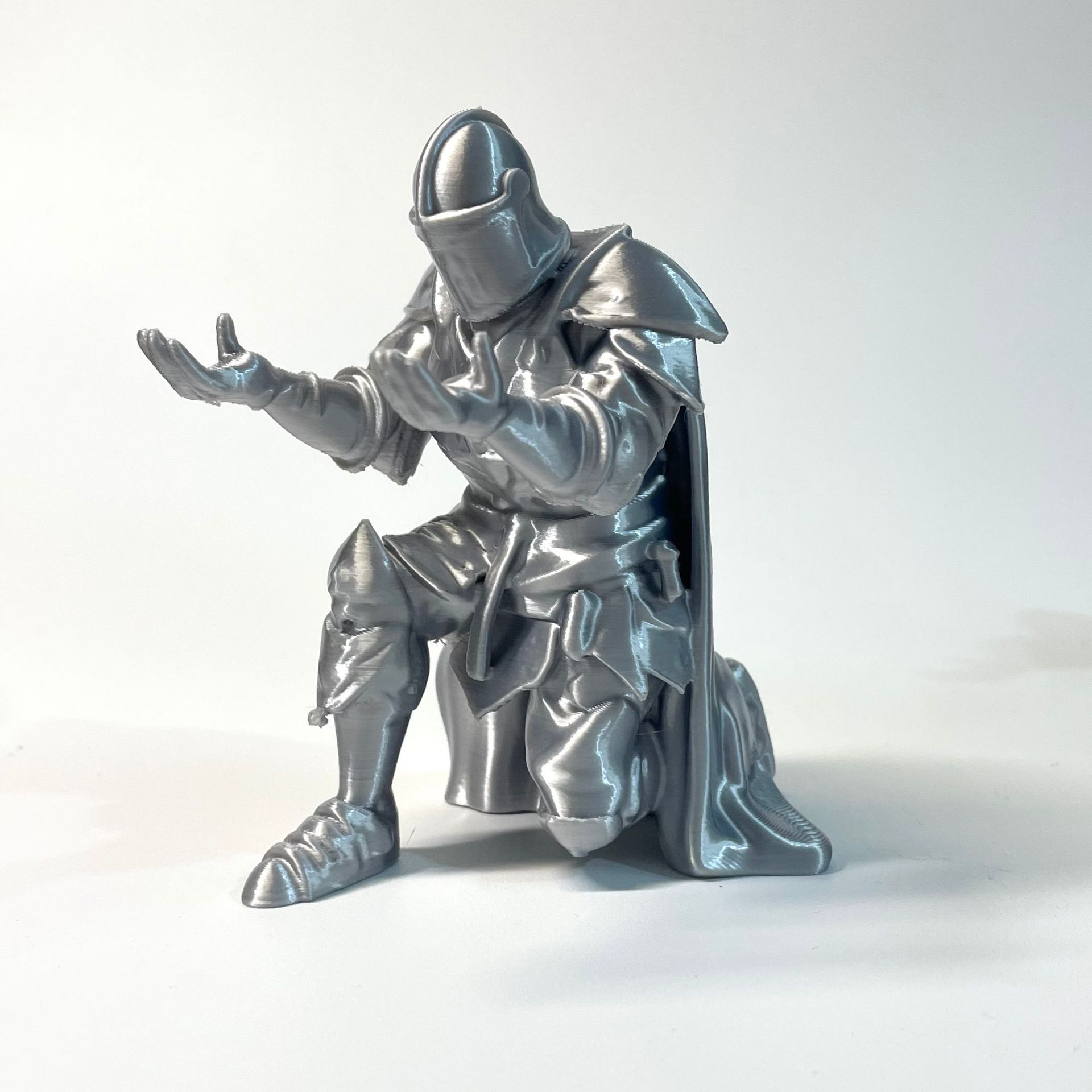 Suporte para canetas 3D em for - 3D Printing Knight Armor avaliação e preço
